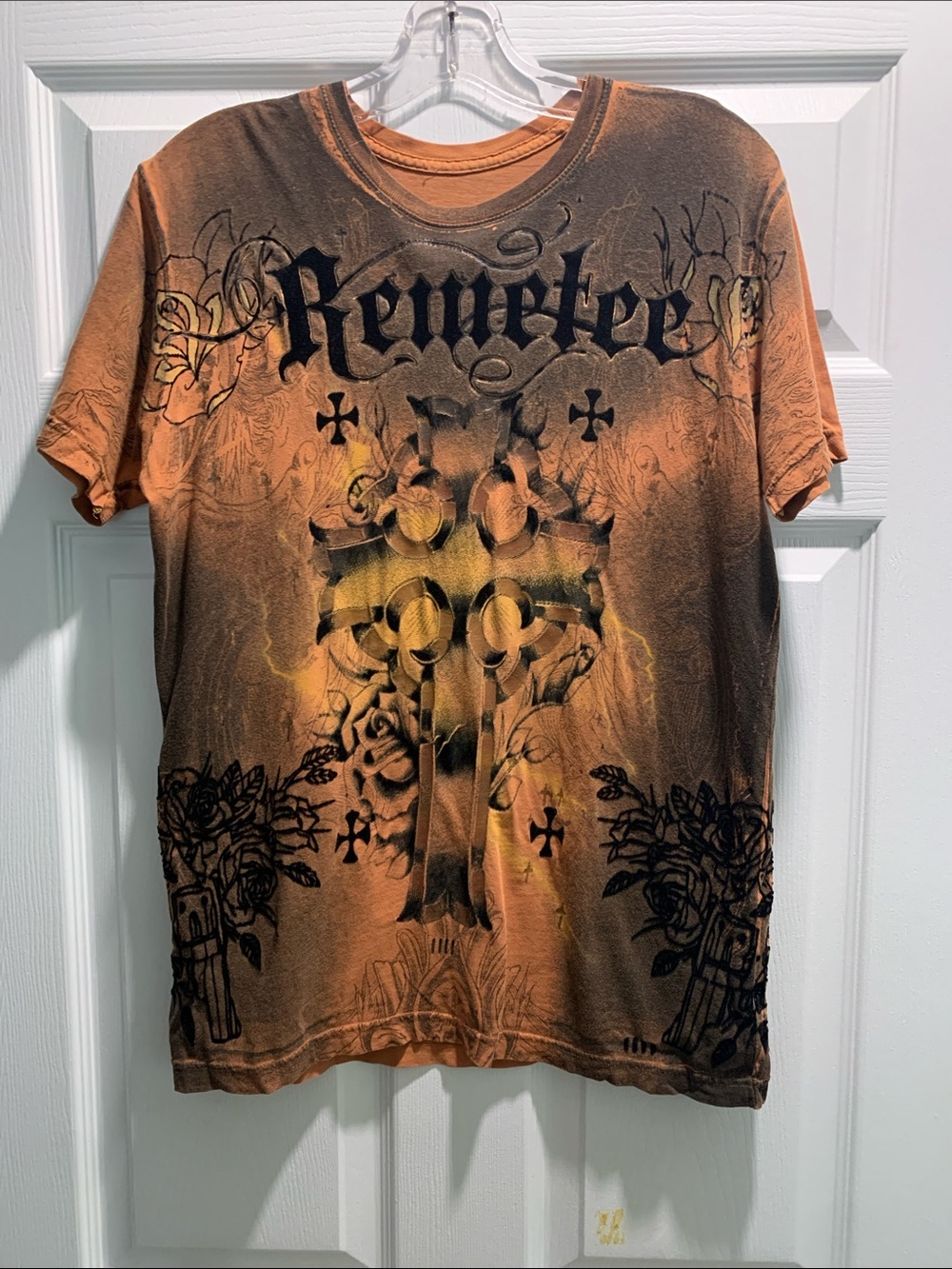 Remetee Men's Orange Graphic Cross Tee